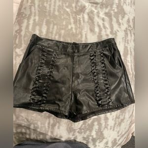 Vintage LF leather shorts with detailing and zipper in back